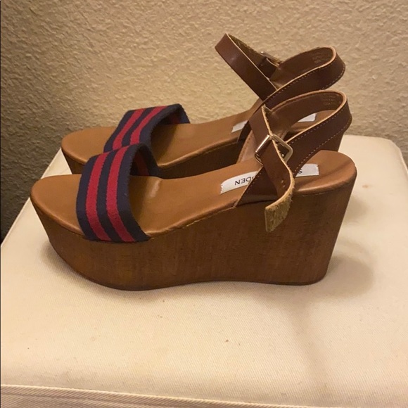 Steve Madden wedges - Picture 3 of 5